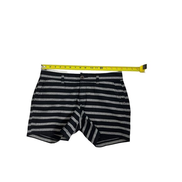Old Navy Striped Cotton Shorts Black Gray Flat Front Zip Up Belt Loops Size 4 - Picture 6 of 15